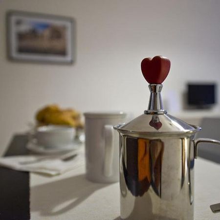 Vico Amato Residenza Apartment Сулмона Екстериор снимка