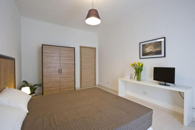 Vico Amato Residenza Apartment Сулмона Стая снимка